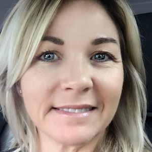 Meet your Posher, Niki